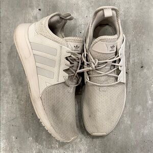 Adidas XPLR Cream Sneakers unisex